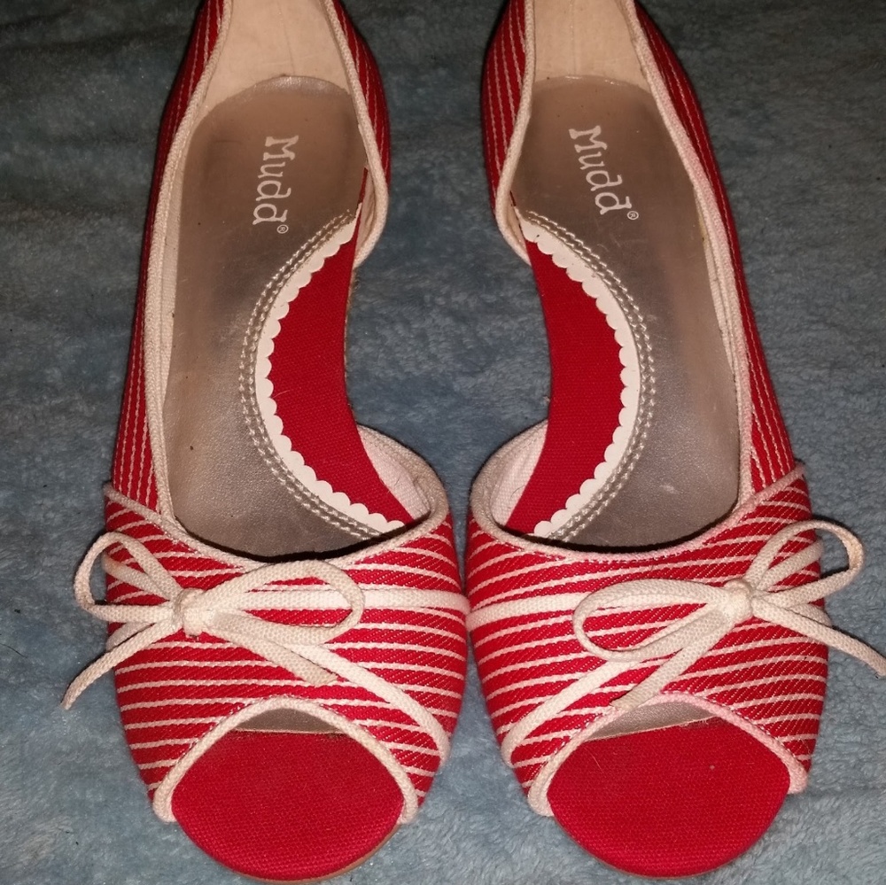 Mudd Manuela Candy Stripe Red low wedge
